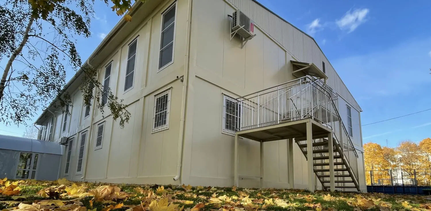 Modular teaching block for a college