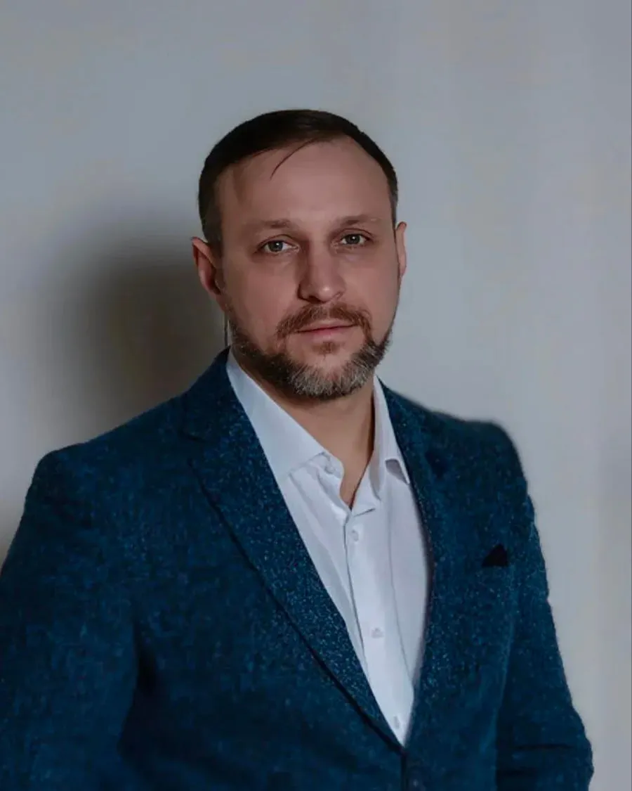 Полюшкевич Вацлав Станиславич: Директор по строительству